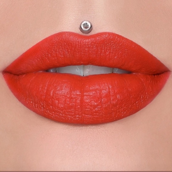 Fire Starter New in Box Jeffrey Star Velvet Trap Lipstick Hot Red Orange‎ - Picture 1 of 10